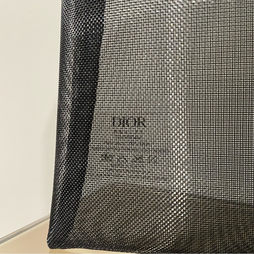 Dior Bag & Hardback Journal Book Holiday Navy Gold Dior Black Zip Mesh Pouch New - Picture 3 of 12